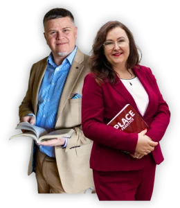 Kurs Kadry i Płace od podstaw – trenerzy Daniel Pałyga i Iwona Hendel z książką „Płace w praktyce”