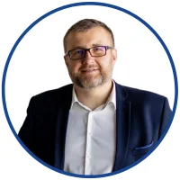 Arkadiusz Lenarcik ekspert do spraw szkoleń podatkowych i kursów księgowych.